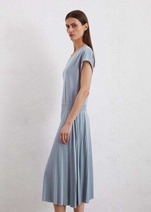 Jersey dress with elastic waist — Light blue