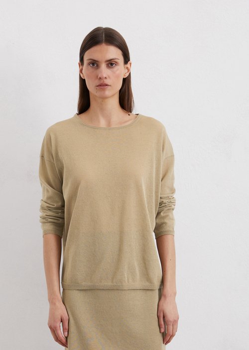 Oversize fine knit sweater — Beige