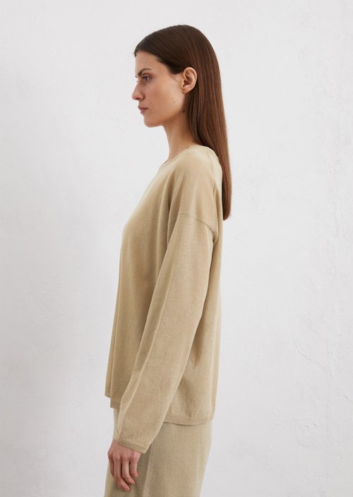 Oversize fine knit sweater — Beige