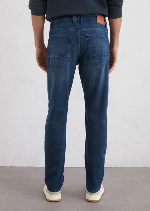 Jeans model Kemi regular — M012