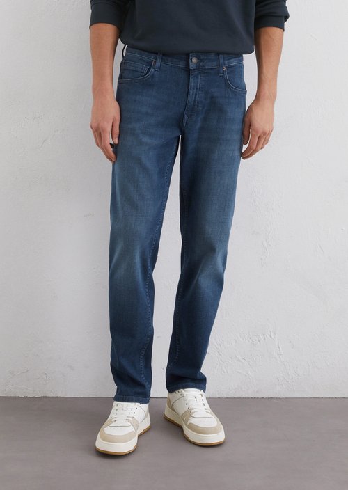 Jeans model Kemi regular — M012