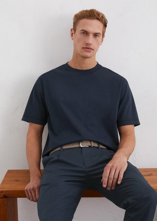 Relaxed T-shirt — Dark blue