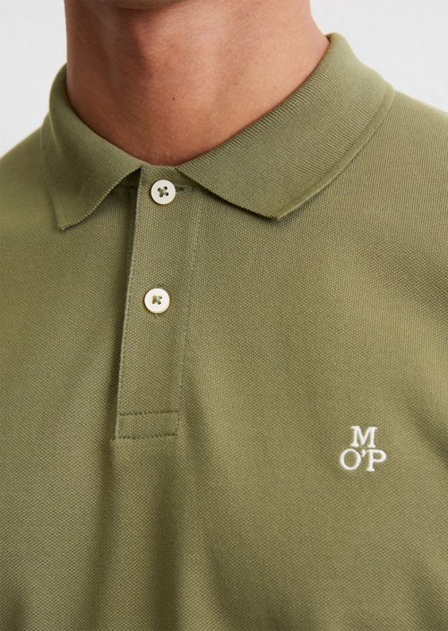 Piqué regular polo shirt — M452