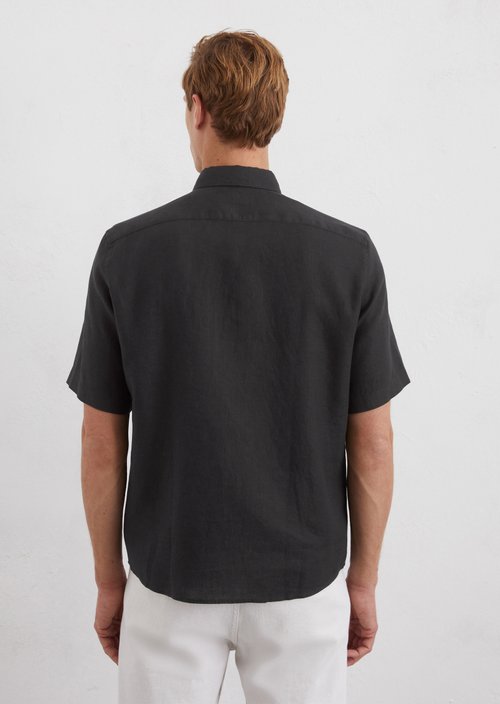 Regular short-sleeved shirt — Black