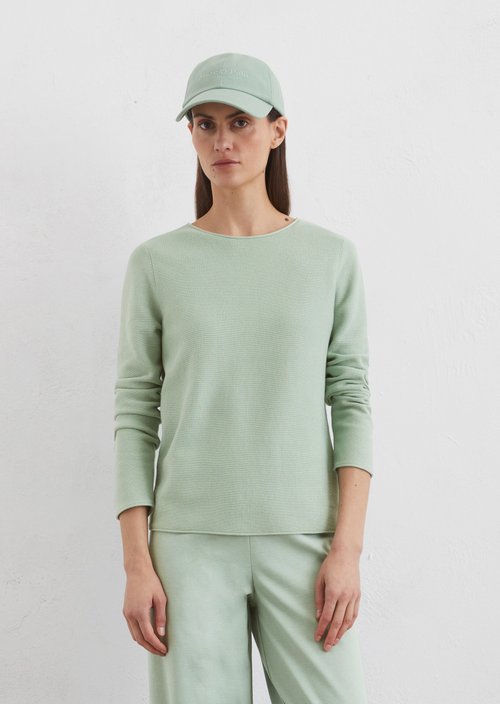 Knitted sweater slim — M460
