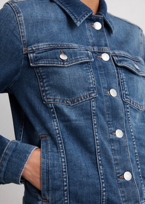 Klassische Jeansjacke — M065