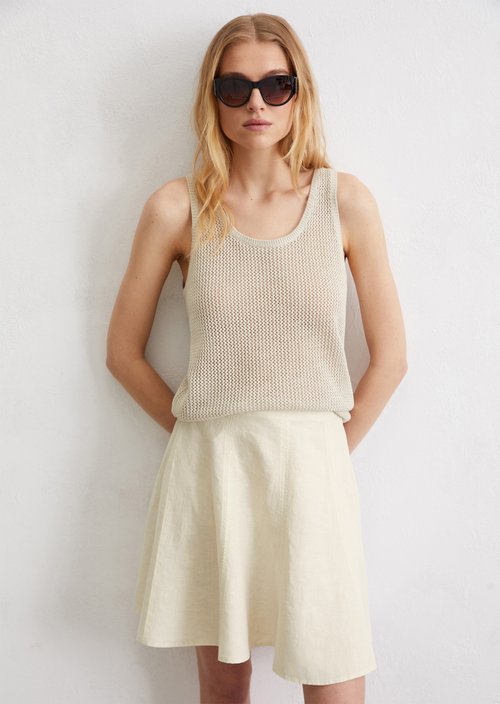 Relaxed short skirt — Beige