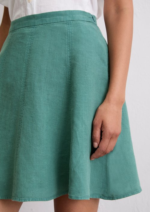 Relaxed short skirt — Dark green