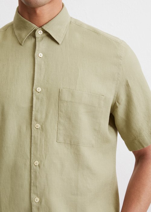 Regular short-sleeved shirt — M443