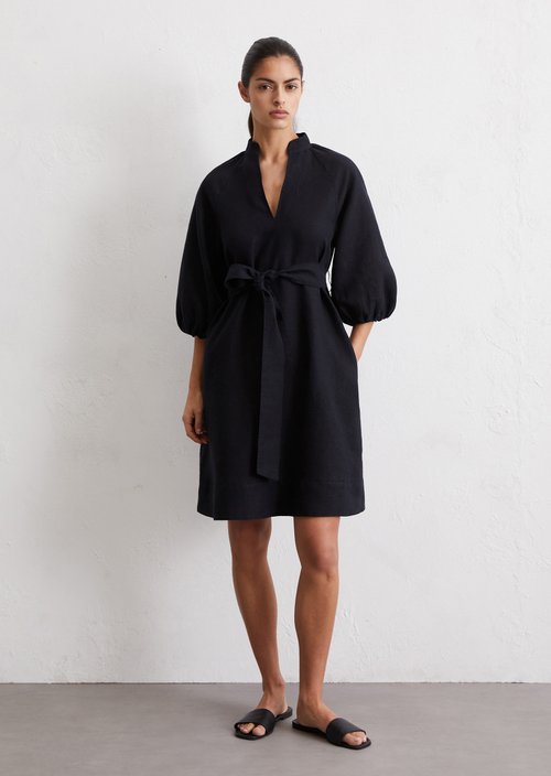 Relaxed linen dress — Black