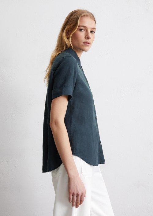 Regular short-sleeved linen blouse — Dark blue