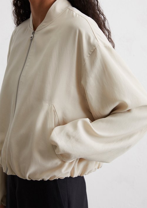 Cropped blouson — Beige