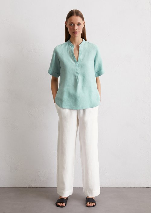 Regular short-sleeved linen blouse — Light green