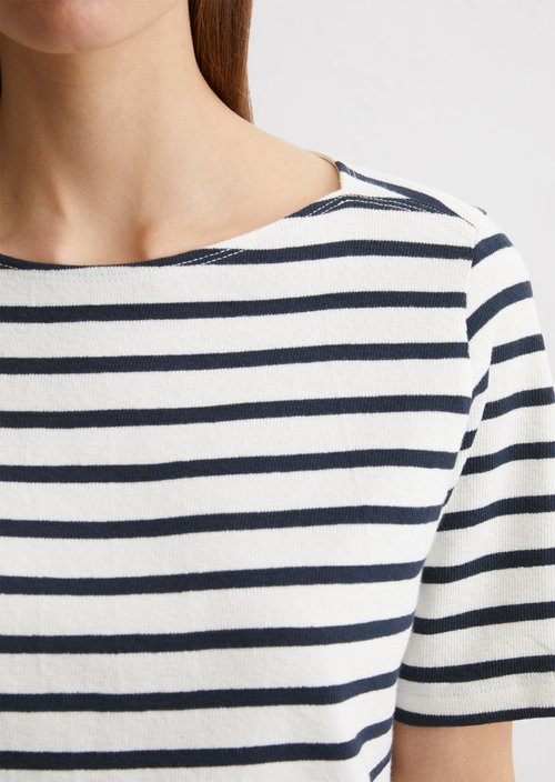 Straight T-shirt — MF23