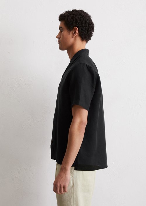 Regular short-sleeved shirt — Black
