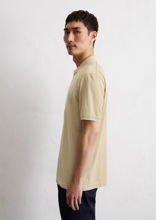 Piqué regular polo shirt — M111