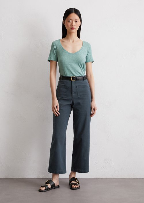 DfC V-neck T-shirt regular — Light green