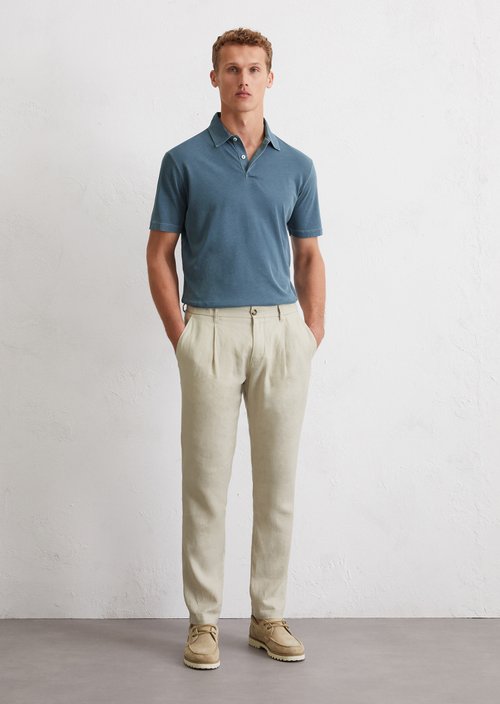 Short sleeve jersey polo shirt in a regular fit — M870