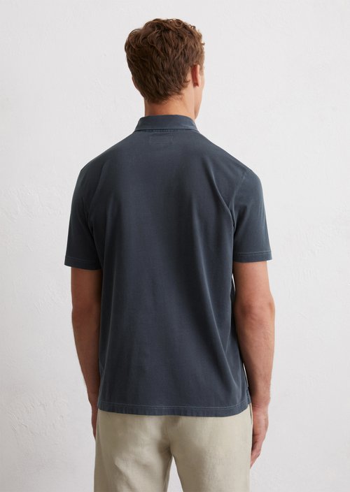 Short sleeve jersey polo shirt in a regular fit — Dark blue