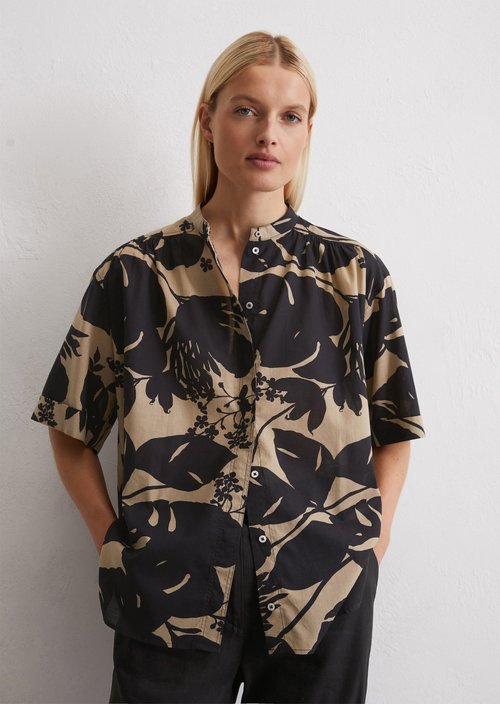Regular short-sleeved blouse — ME67