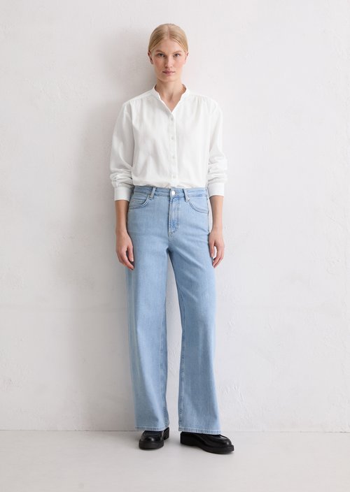 Stand up collar blouse relaxed — White