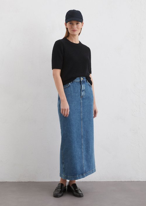 Regular long denim skirt — M017
