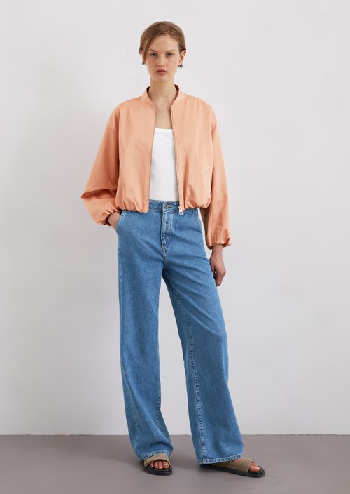 Relaxed cropped blouson — Light red