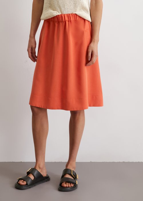 Flared skirt — Light red