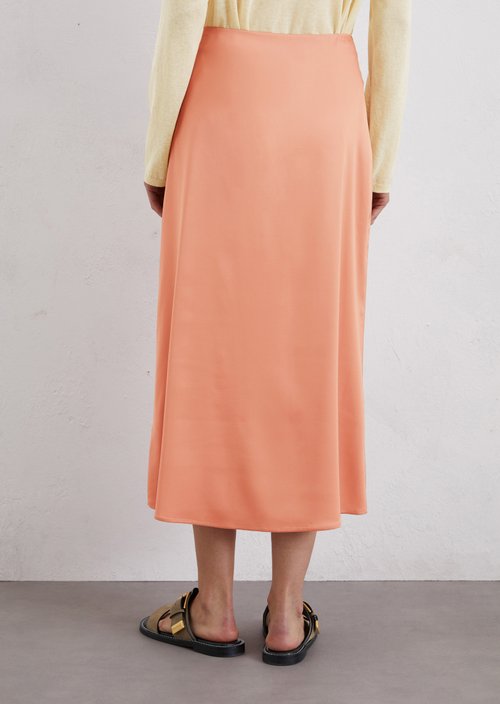 Flared satin skirt — Light red