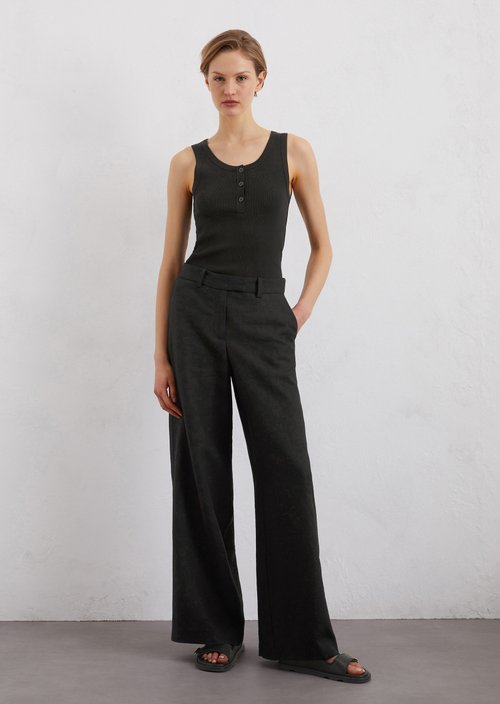 Regular tank top — Black