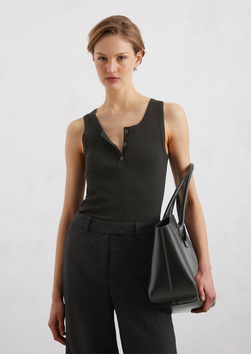 Regular tank top — Black