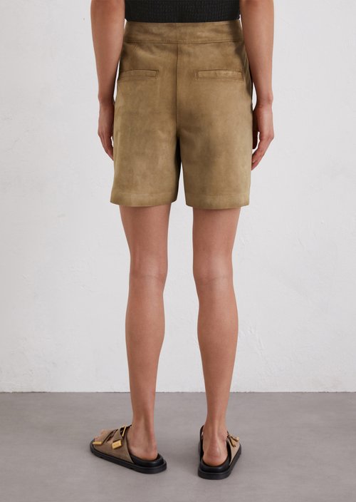 Leather shorts shaped — Beige