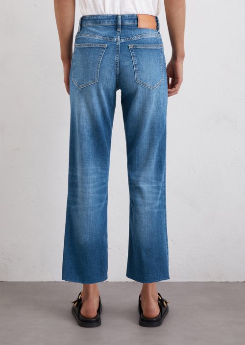 Straight leg jeans high waist — M065