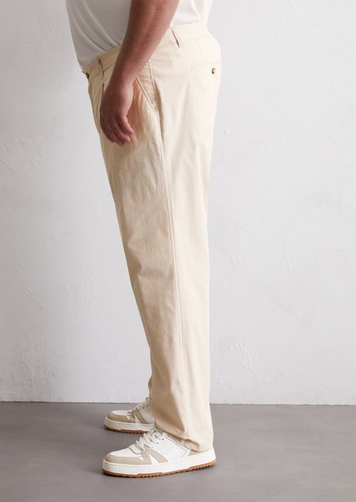 Trousers model Osby pleats tapered — M707