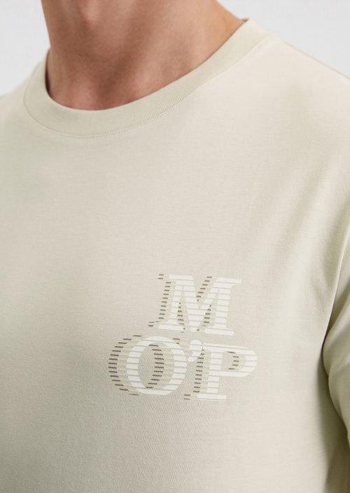 T-shirt regular — M707