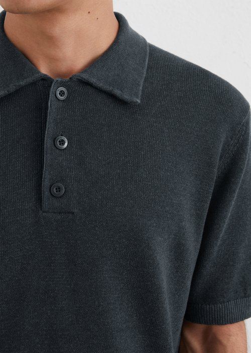 Regular knit polo shirt — Dark blue