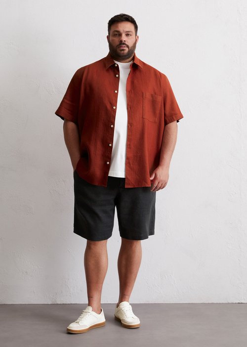 Regular short-sleeved shirt — M382