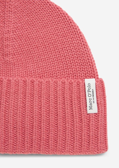 Knitted cap — M626 (alternate view)