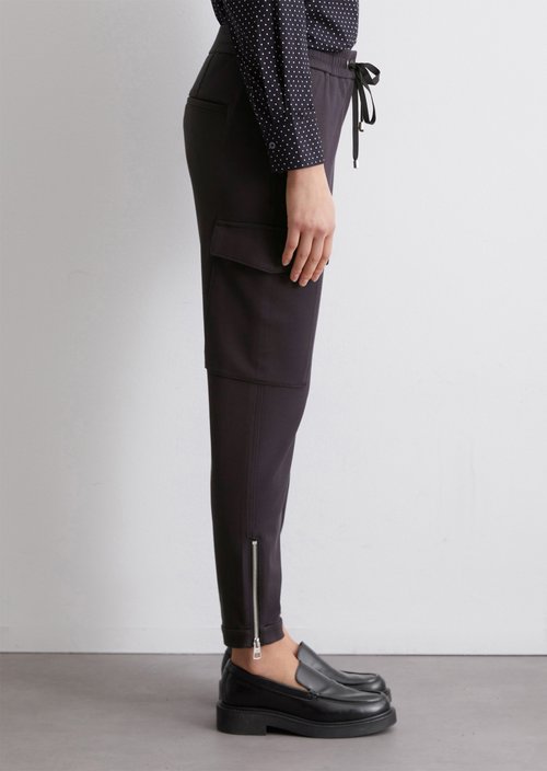 Cargo travel pants tapered — Dark blue