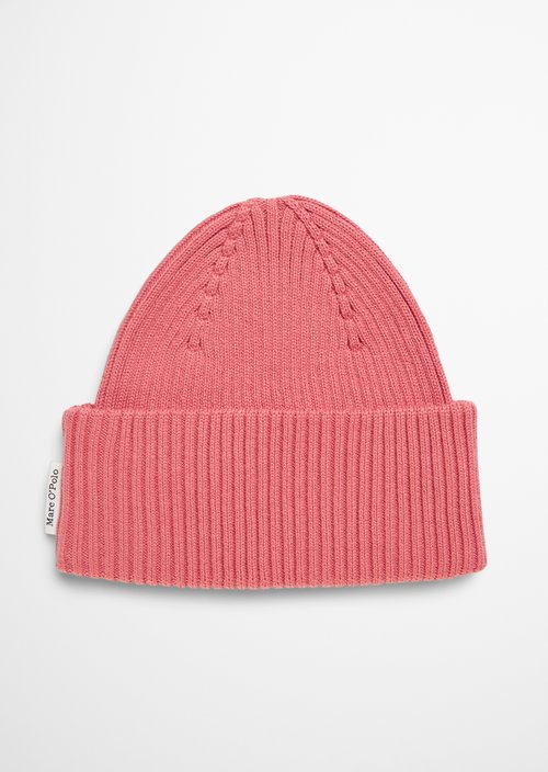 DfC knitted hat — M626