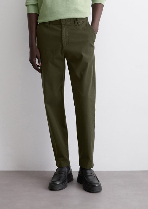Chino model Belsbo relaxed — M499