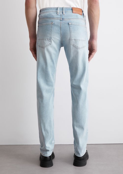 Jeans model Kemi regular — M024