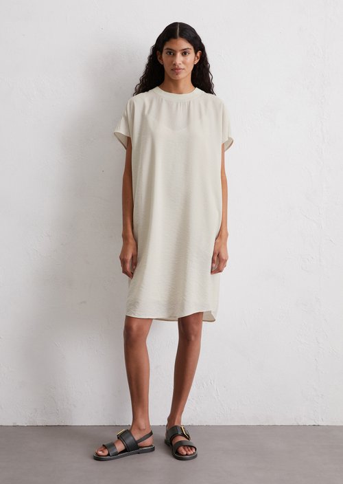 Dress relaxed — Beige