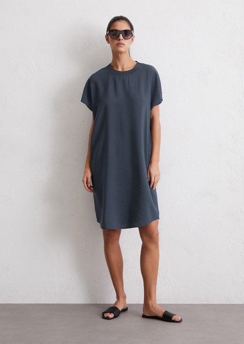 Dress relaxed — Dark blue
