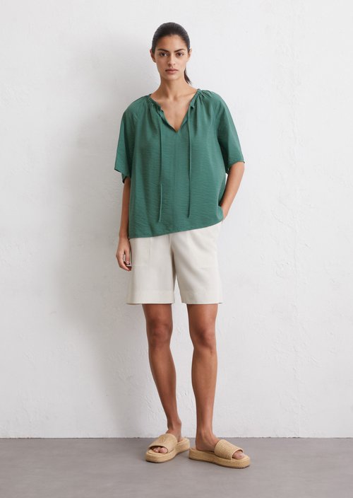 Relaxed blouse — Dark green