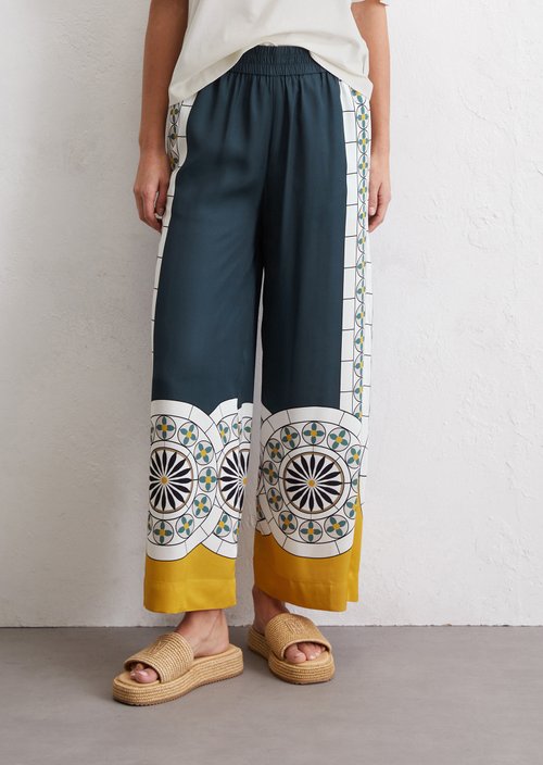 Wide print trousers — MF52