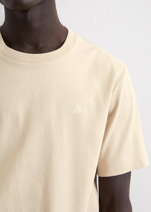T-shirt regular — M111