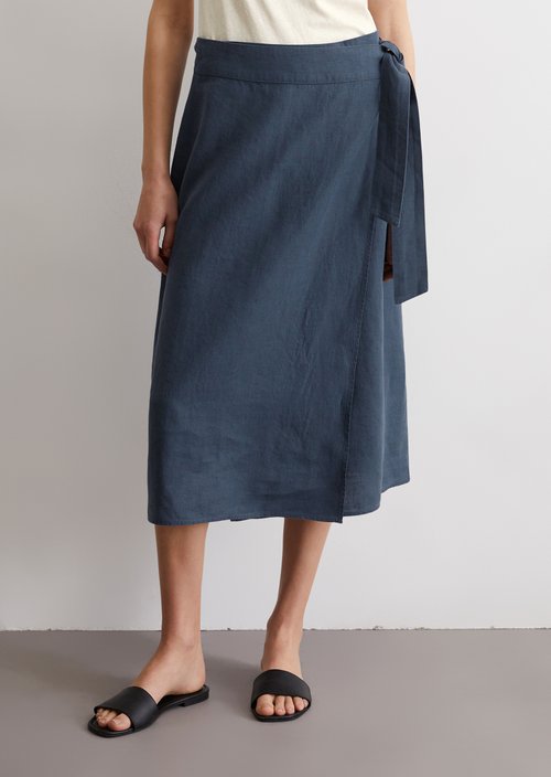 Flared linen wrap skirt — Dark blue