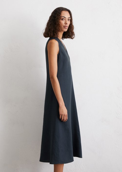 Sleeveless linen dress shaped flared — Dark blue