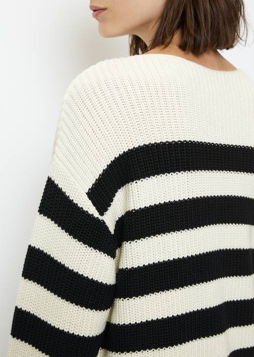 Striped Breton Sweater ML50 in detail view